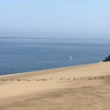 Renove Centre Moulleau Avec Balcon Et Parking - Fr-1-374-159