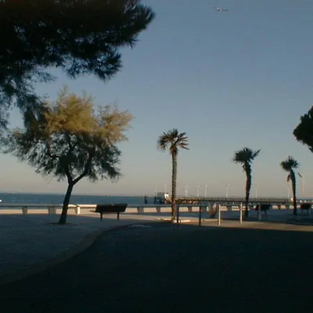 Renove Centre Moulleau Avec Balcon Et Parking - Fr-1-374-159 Apartament Arcachon