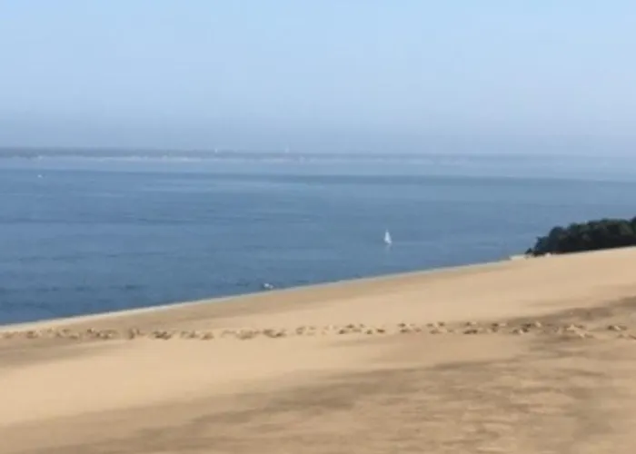 Renove Centre Moulleau Avec Balcon Et Parking - Fr-1-374-159