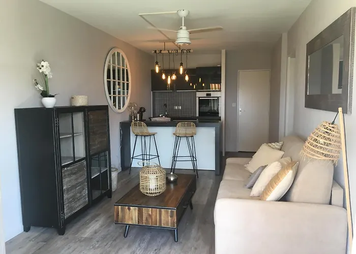 Renove Centre Moulleau Avec Balcon Et Parking - Fr-1-374-159 *