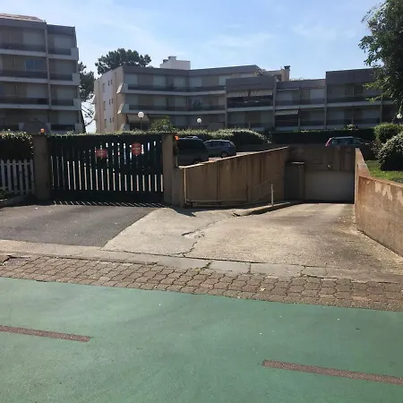 Renove Centre Moulleau Avec Balcon Et Parking - Fr-1-374-159 Apartment