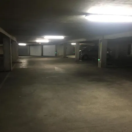 Apartment Renove Centre Moulleau Avec Balcon Et Parking - Fr-1-374-159