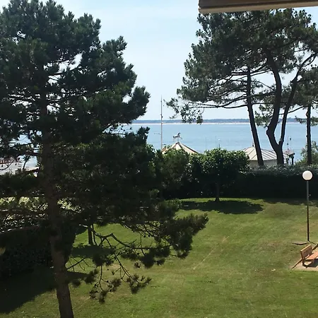Апартаменти Renove Centre Moulleau Avec Balcon Et Parking - Fr-1-374-159 Аркашон